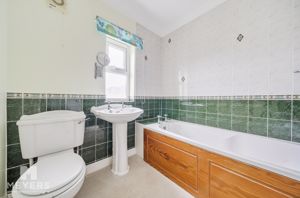 Photo 20- click for photo gallery